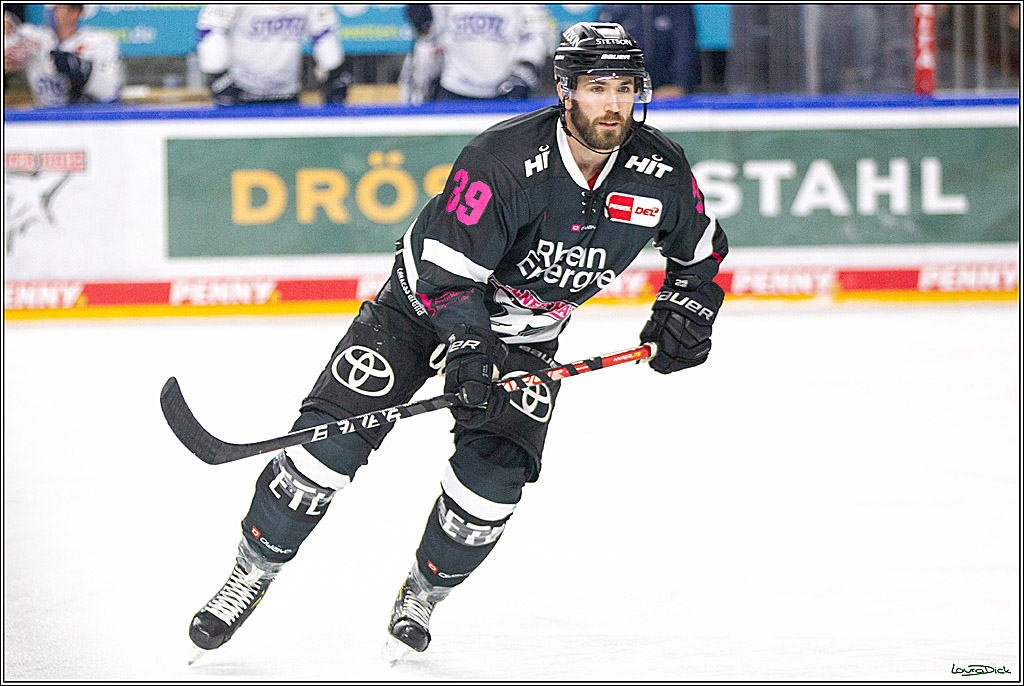 PENNY DEL;  Koelner Haie - Schwenninger Wild Wings; Koeln, 08.10.2021